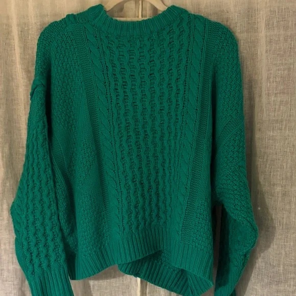 Emerald Cable Knit Sweater - Picture 5 of 5